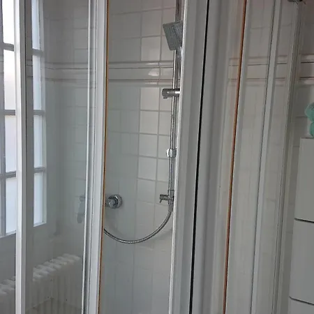 Weinstrassenmitte Apartment